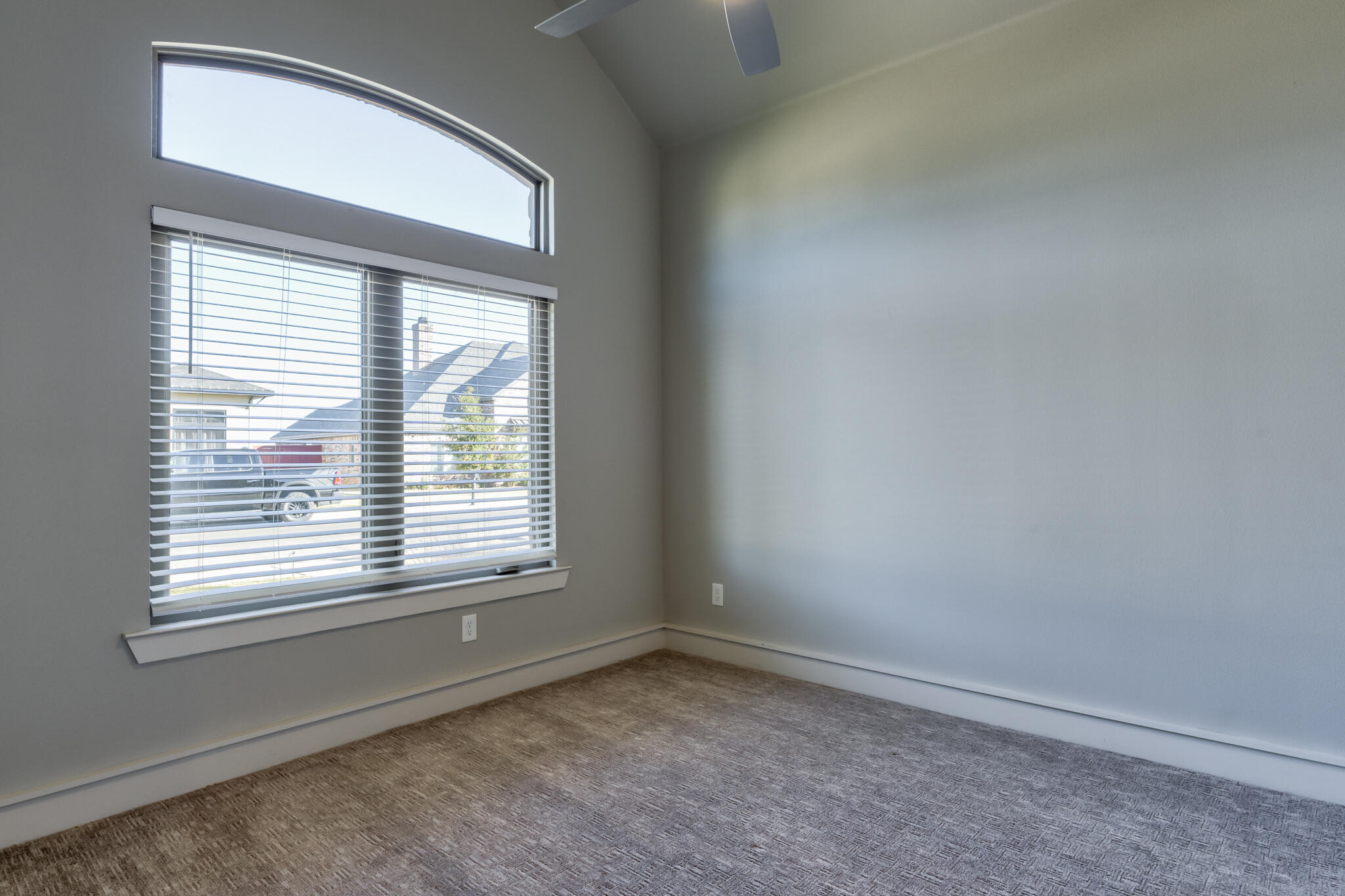 5303 110th Street Lubbock, TX 79424 - Photo 28 of 54 an empty room with a window