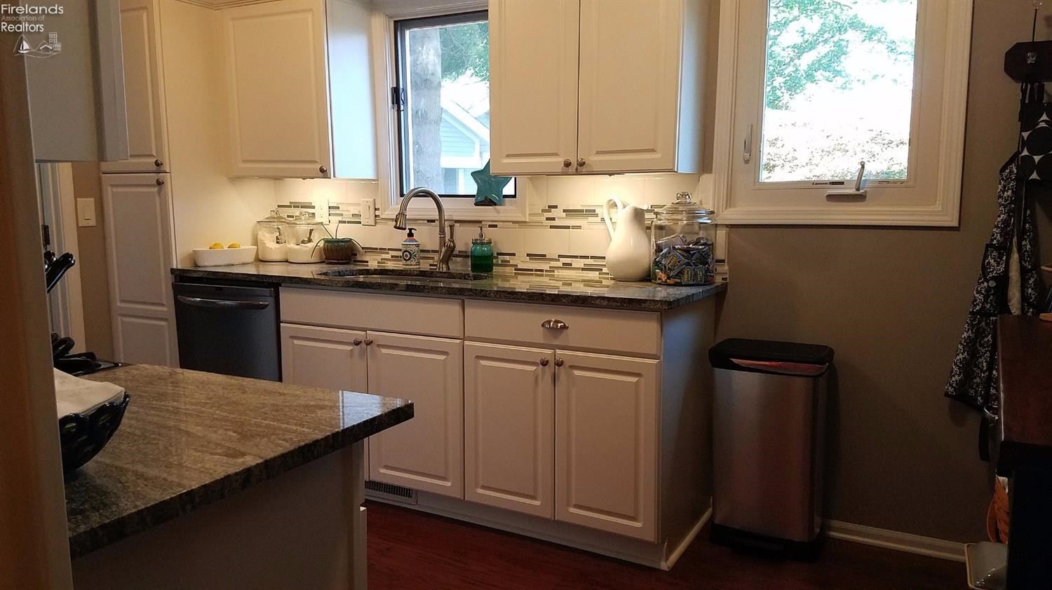 1514 Cleveland Road West, Unit 3 Huron, OH 44839 - Photo 6 of 10 Gallery Image 6