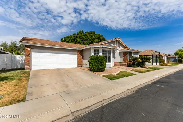 $422,000 | 1616 North Alta Mesa Drive, Unit 42, Mesa, AZ 85205
