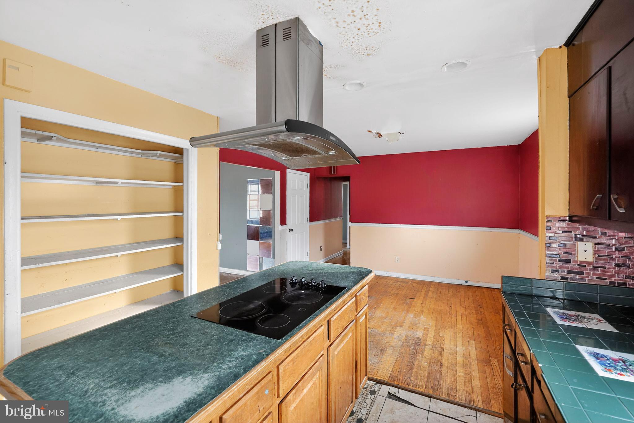 9300 Allentown Road Fort Washington, MD 20744 - Photo 4 of 33 a bedroom with a bed and a flat screen tv