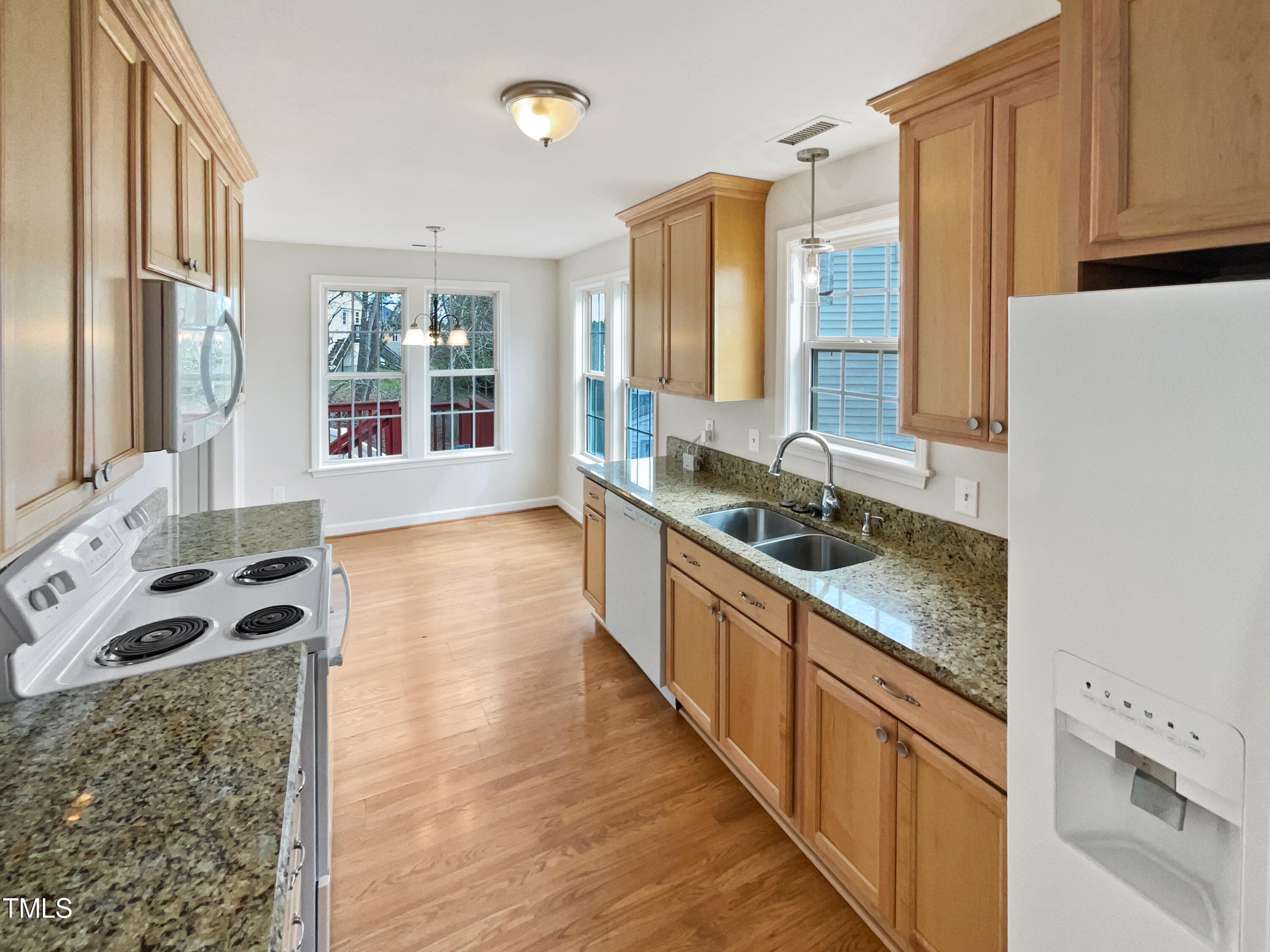 240 Cross Current Lane Raleigh, NC 27610 - Photo 6 of 20 listing_3