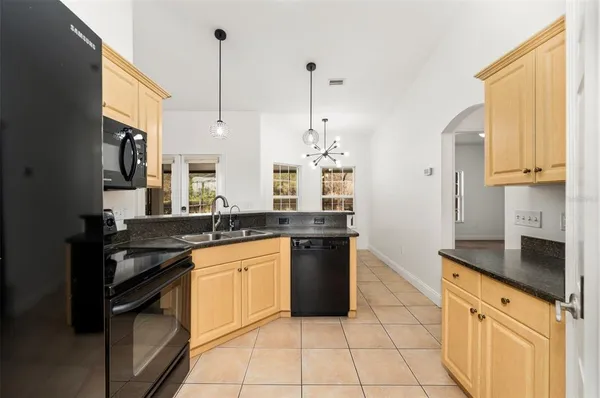 $464,900 | 15501 North State Road 121, Gainesville, FL 32609