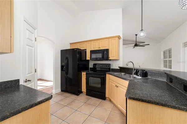 $464,900 | 15501 North State Road 121, Gainesville, FL 32609
