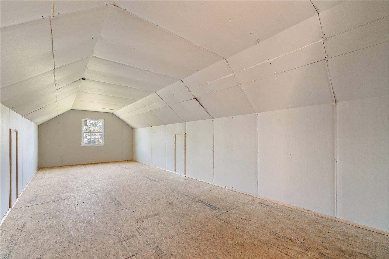 35 Tinkling Spring Road Fishersville, VA 22939 - Photo 37 of 39 a view of an empty room