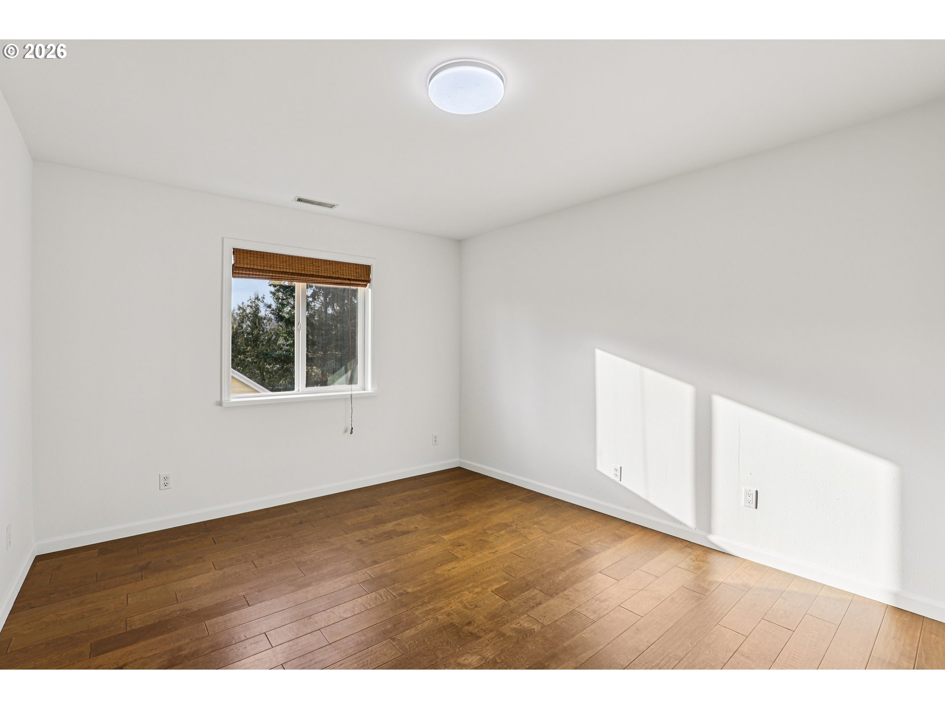 1005 Northeast 72nd Avenue Portland, OR 97213 - Photo 22 of 41 a view of an empty room with a window