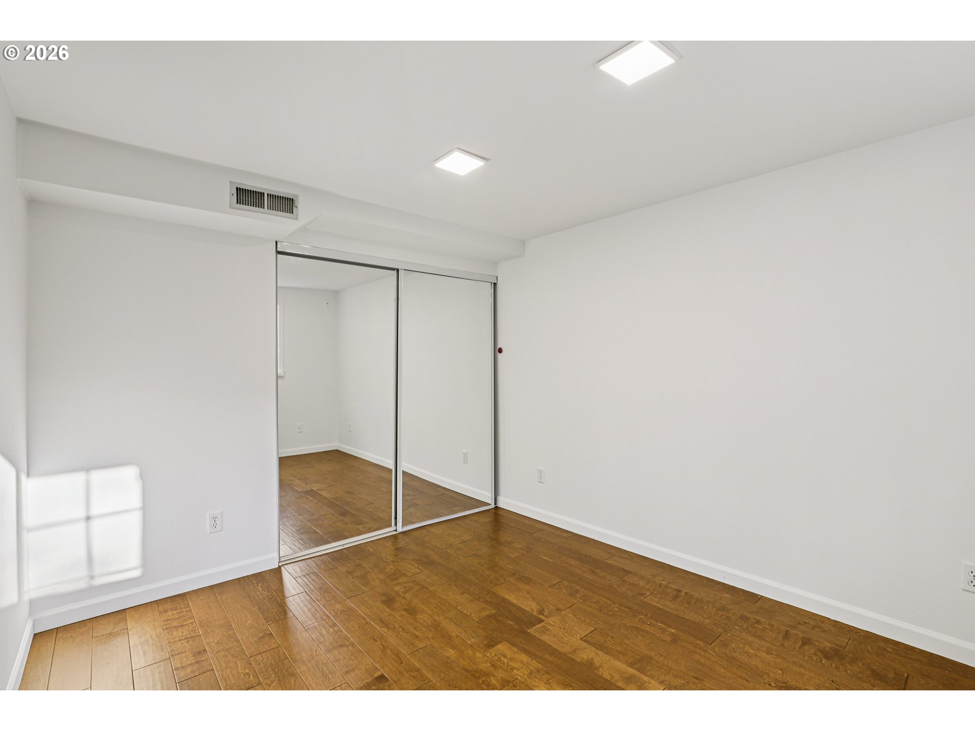 1005 Northeast 72nd Avenue Portland, OR 97213 - Photo 30 of 41 a view of an empty room