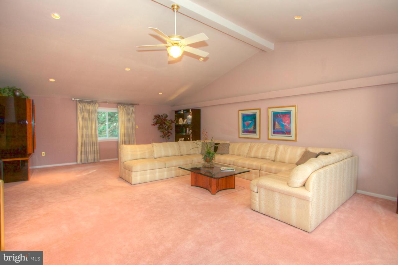 1406 Mt Airy Road Rosedale, MD 21237 - Photo 15 of 29 Interior (General)