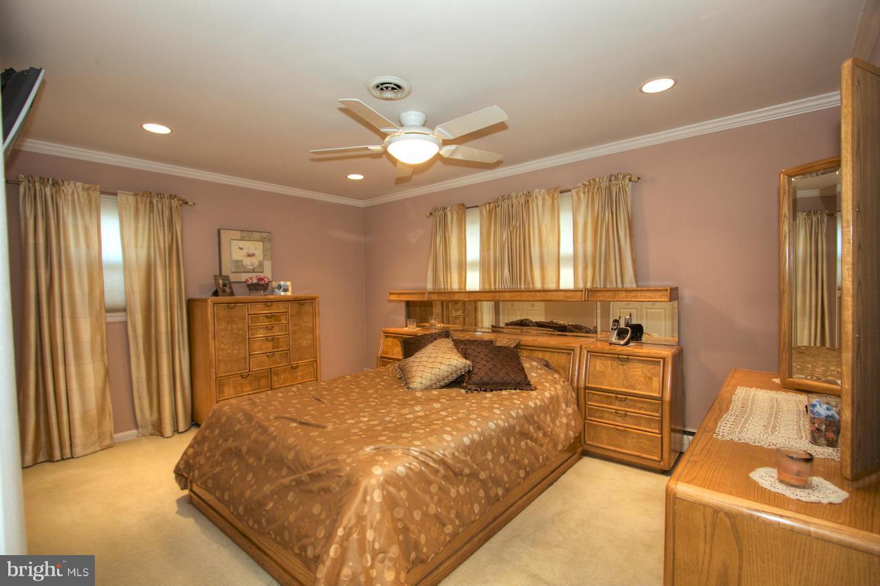 1406 Mt Airy Road Rosedale, MD 21237 - Photo 17 of 29 Bedroom
