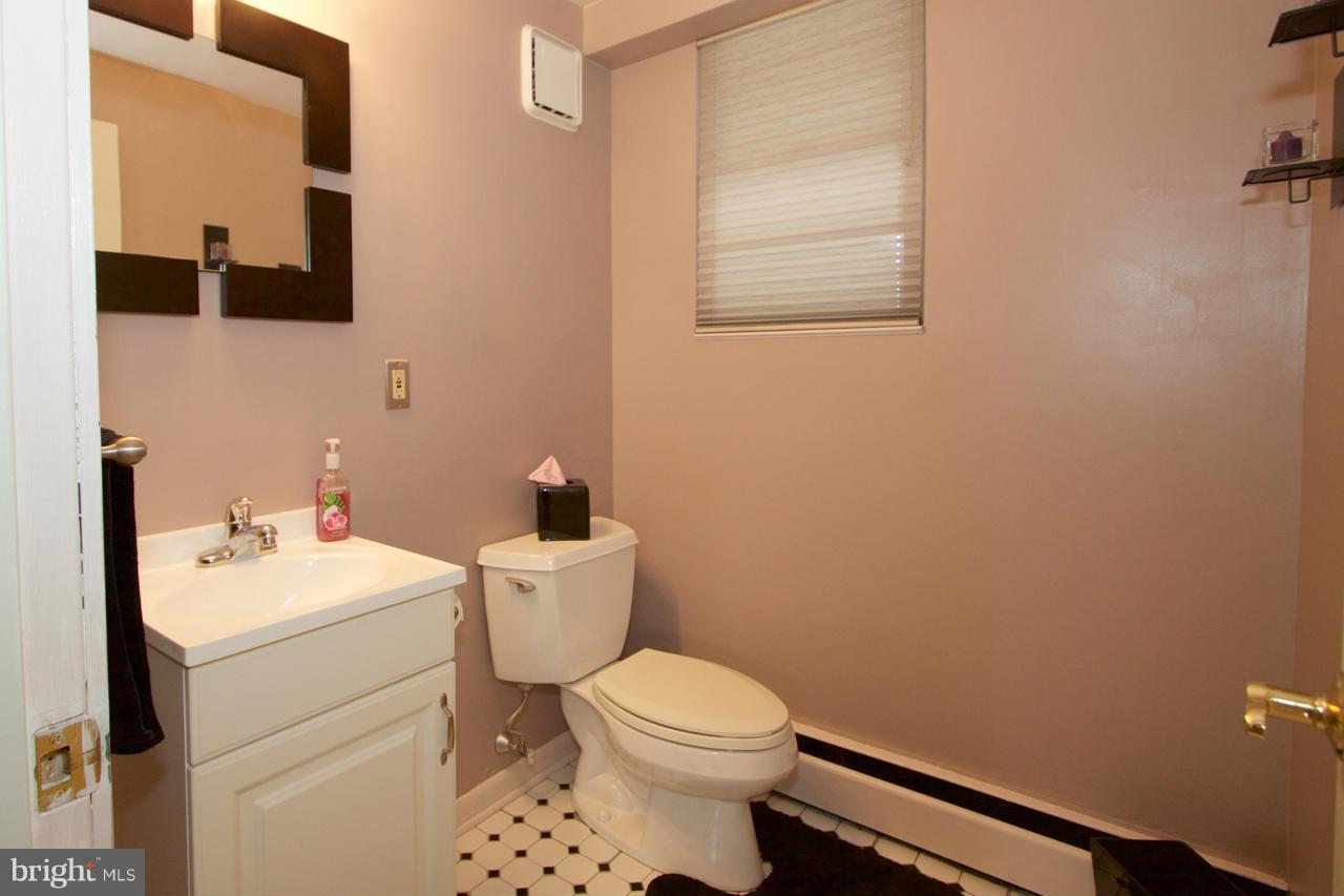 1406 Mt Airy Road Rosedale, MD 21237 - Photo 21 of 29 Bath