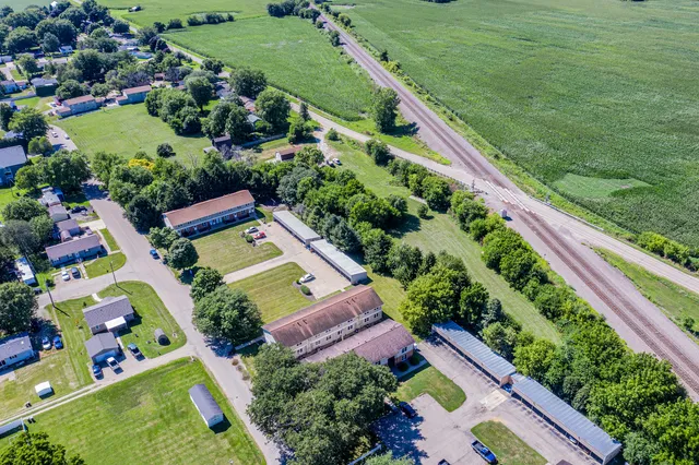 a view of a yard with garden