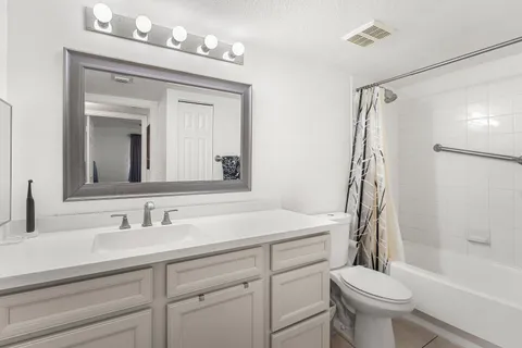 $250,000 | 4180 San Marino Boulevard, Unit 107, West Palm Beach, FL 33409
