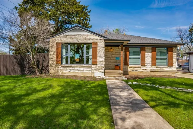 $2,350 | 3705 Rockdale Drive, Dallas, TX 75220