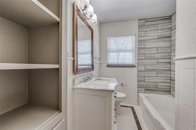 $2,350 | 3705 Rockdale Drive, Dallas, TX 75220