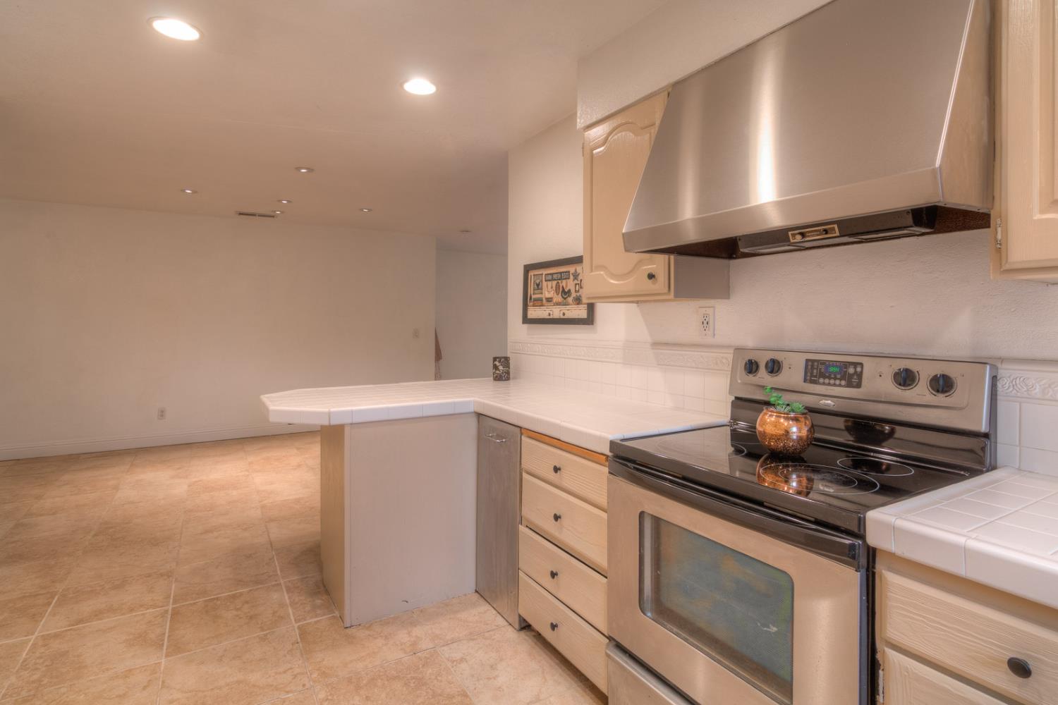 7535 Baldwin Street Valley Springs, CA 95252 - Photo 11 of 35