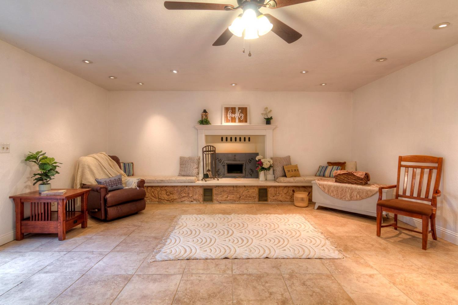 7535 Baldwin Street Valley Springs, CA 95252 - Photo 2 of 35