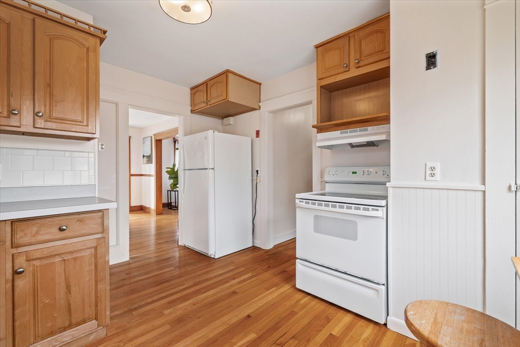 21 Brewster Road Worcester, MA 01602 - Photo 19 of 42