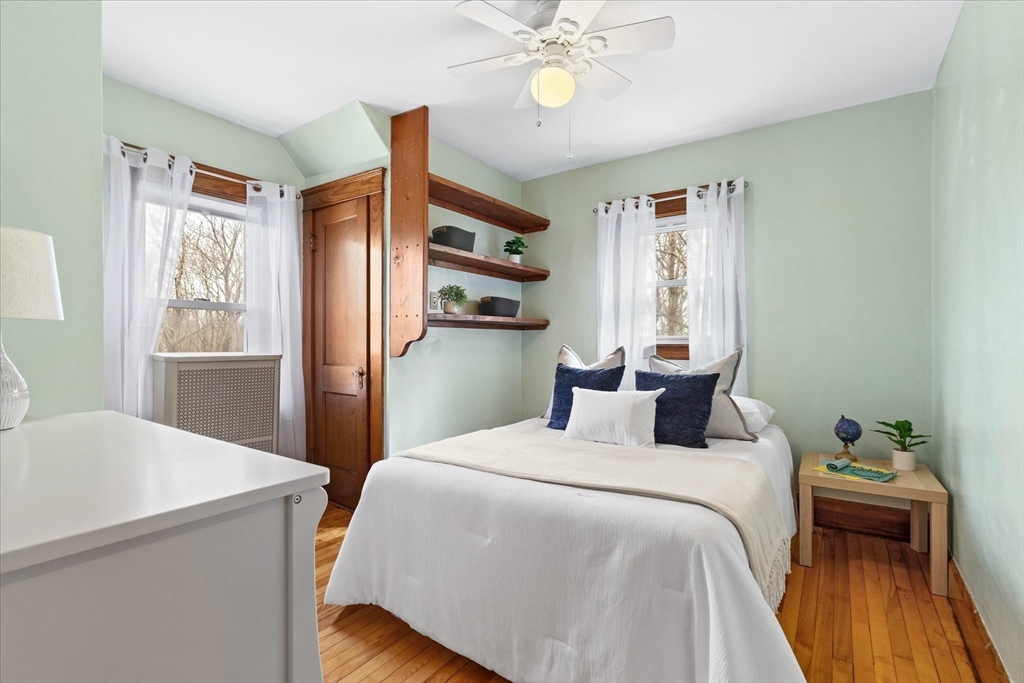 21 Brewster Road Worcester, MA 01602 - Photo 25 of 42