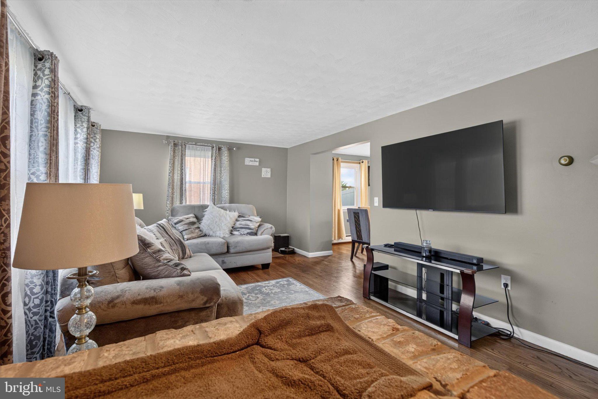 4840 Darlington Road York, PA 17408 - Photo 5 of 38 Gallery Image 5