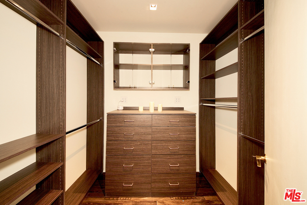 1645 Vine Street, Unit 908 Los Angeles, CA 90028 - Photo 22 of 52 a view of entry way with wooden door