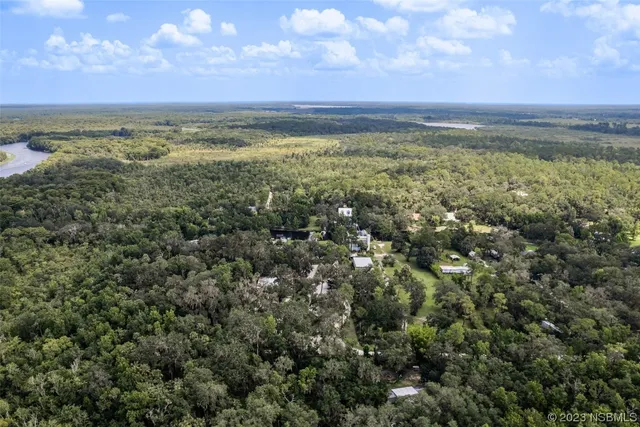 $399,999 | 486 Detroit Terrace, DeBary, FL 32713