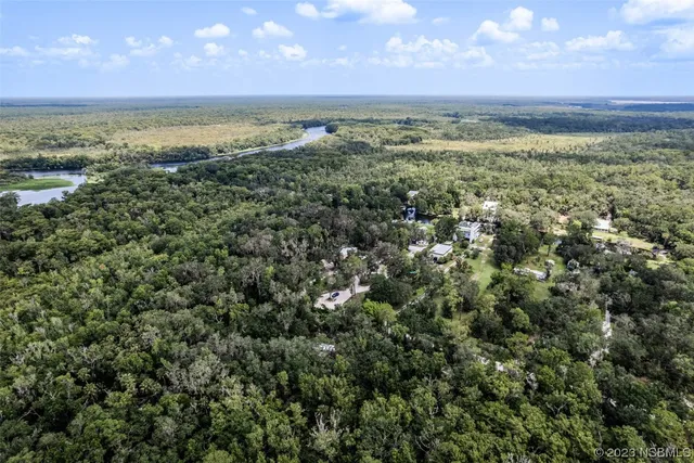 $399,999 | 486 Detroit Terrace, DeBary, FL 32713