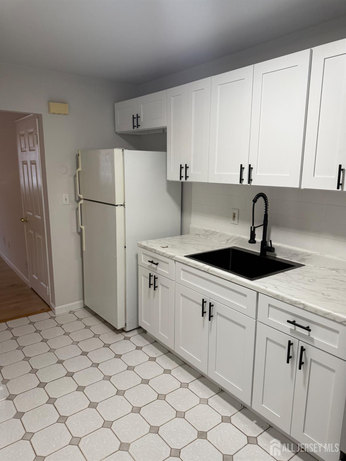 289 Main Street, Unit 3C Spotswood, NJ 08884 - Photo 15 of 18