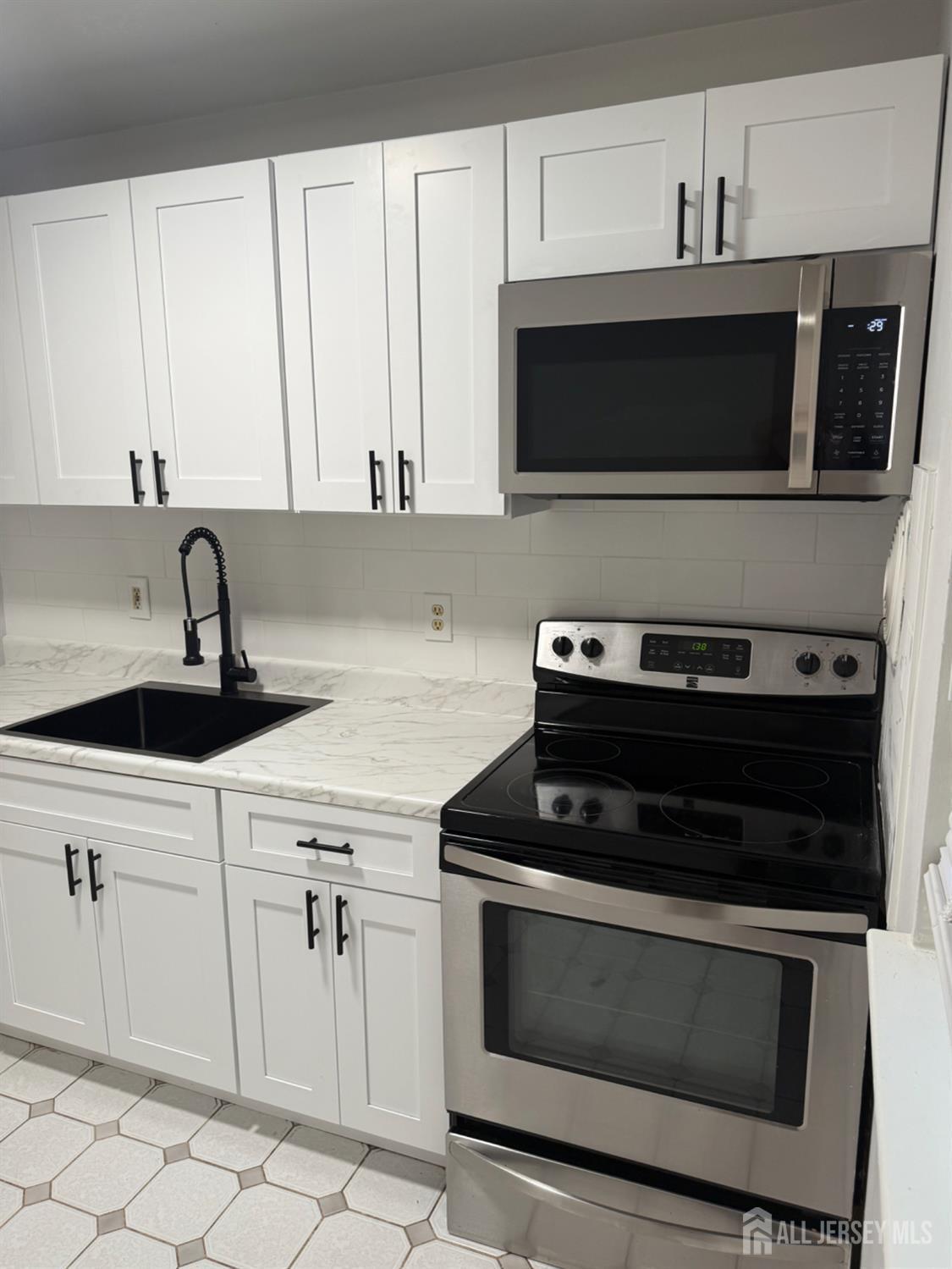 289 Main Street, Unit 3C Spotswood, NJ 08884 - Photo 16 of 18