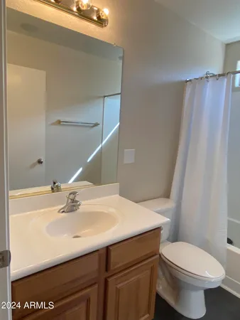 $2,250 | 2327 West Running Deer Trail, Phoenix, AZ 85085