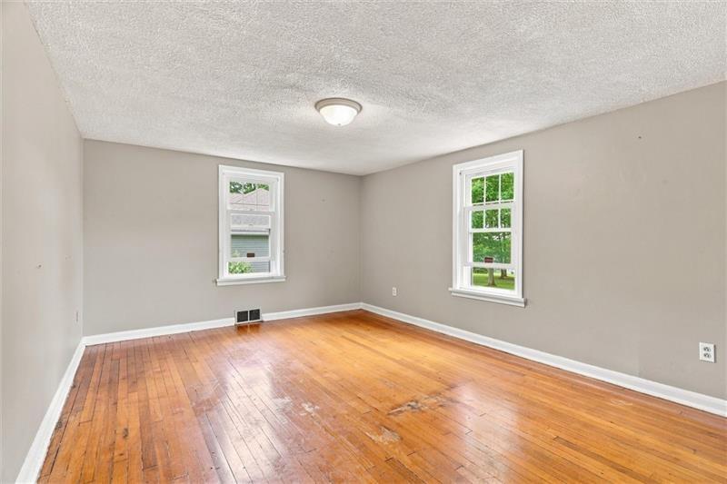 1127 Old Princeton Road New Castle, PA 16101 - Photo 12 of 25 Gallery Image 12