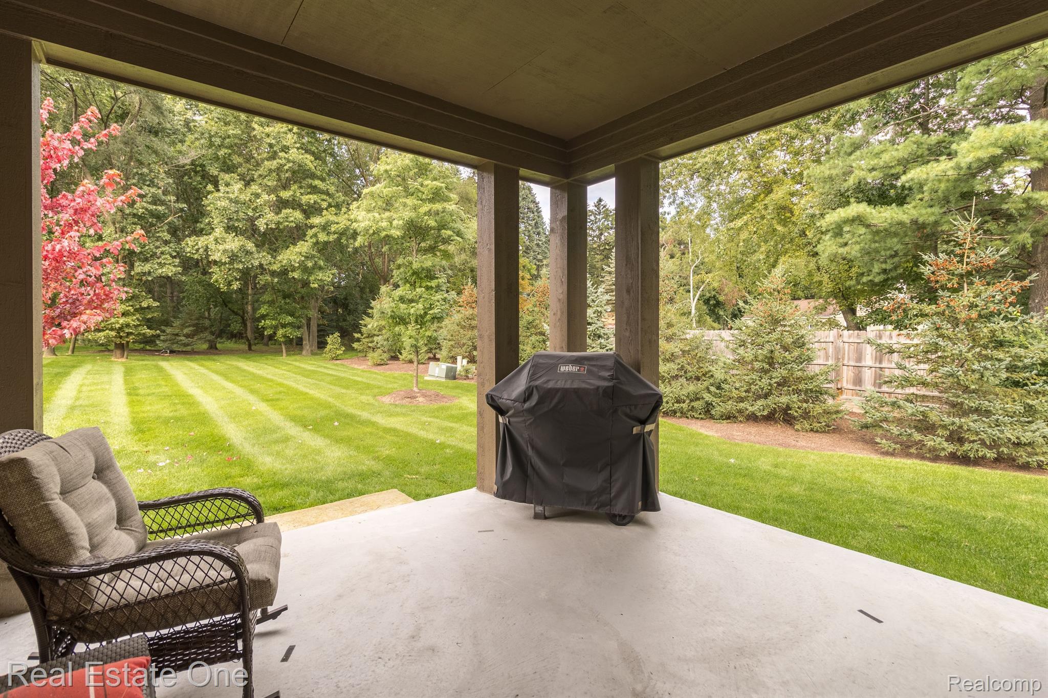 1075 Hampshire Court Rochester, MI 48307 - Photo 55 of 62 Gallery Image 55