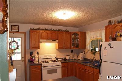3446 Carter Republic Road Bethlehem, PA 18020 - Photo 2 of 4 Gallery Image 2