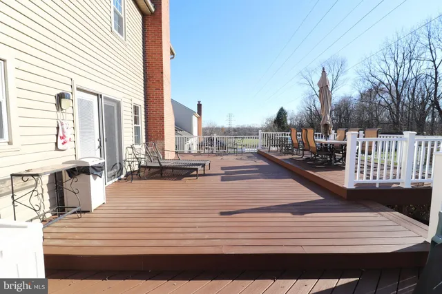 $525,000 | 1560 South Jefferson Court, Lancaster, PA 17602