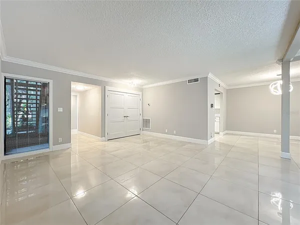 $155,000 | 117 Crown Oaks Way, Unit 117, Longwood, FL 32779