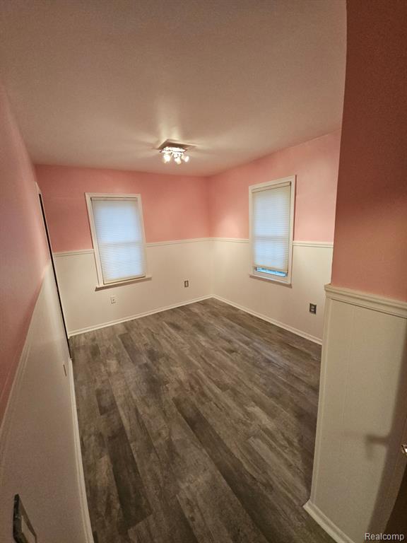 26035 Schoenherr Road Warren, MI 48089 - Photo 13 of 23