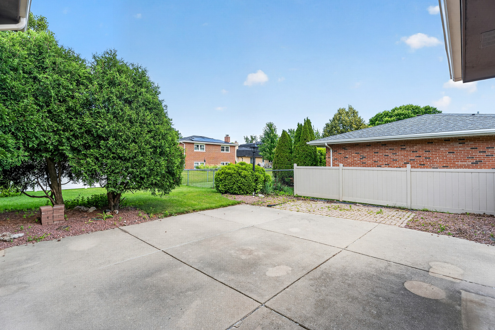 7305 Summit Road Darien, IL 60561 - Photo 46 of 47