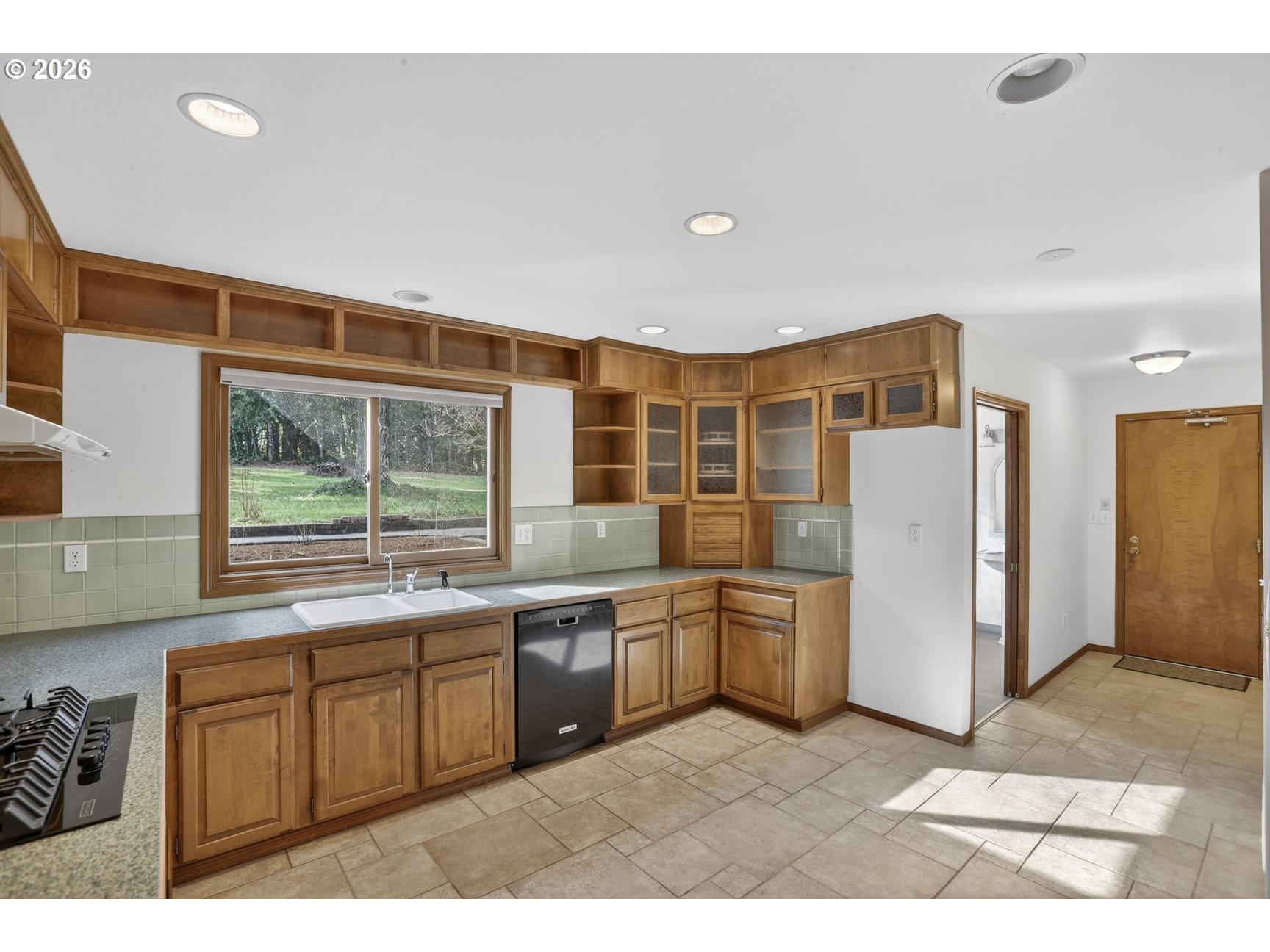 18525 Northwest St Helens Road Portland, OR 97231 - Photo 12 of 47