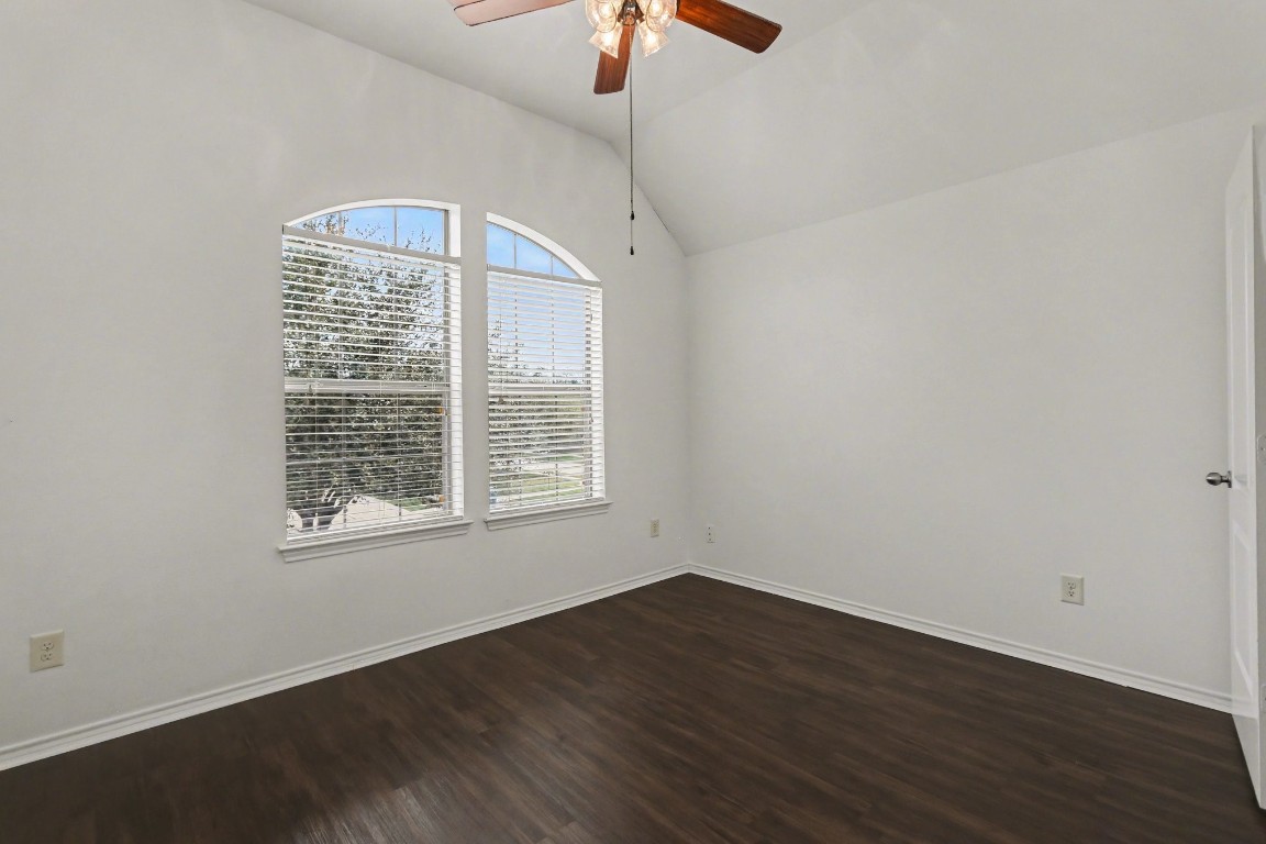 1323 Laura Hills Lane Spring, TX 77386 - Photo 16 of 28