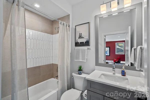 $2,999,900 | 21119 Vandrake Circle, Davidson, NC 28036