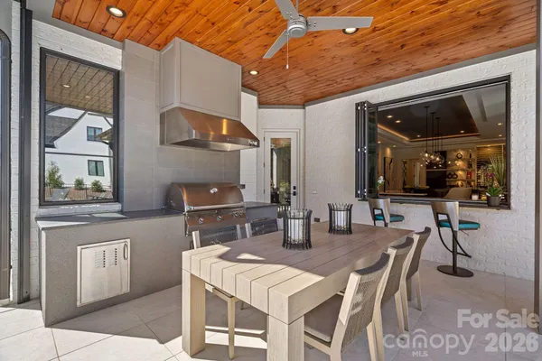 $2,999,900 | 21119 Vandrake Circle, Davidson, NC 28036