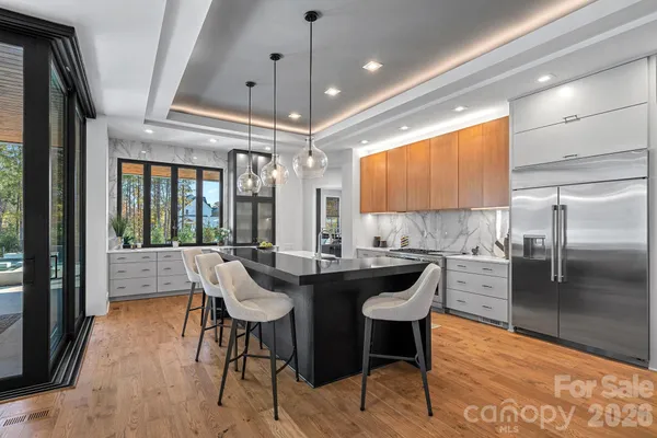$2,999,900 | 21119 Vandrake Circle, Davidson, NC 28036