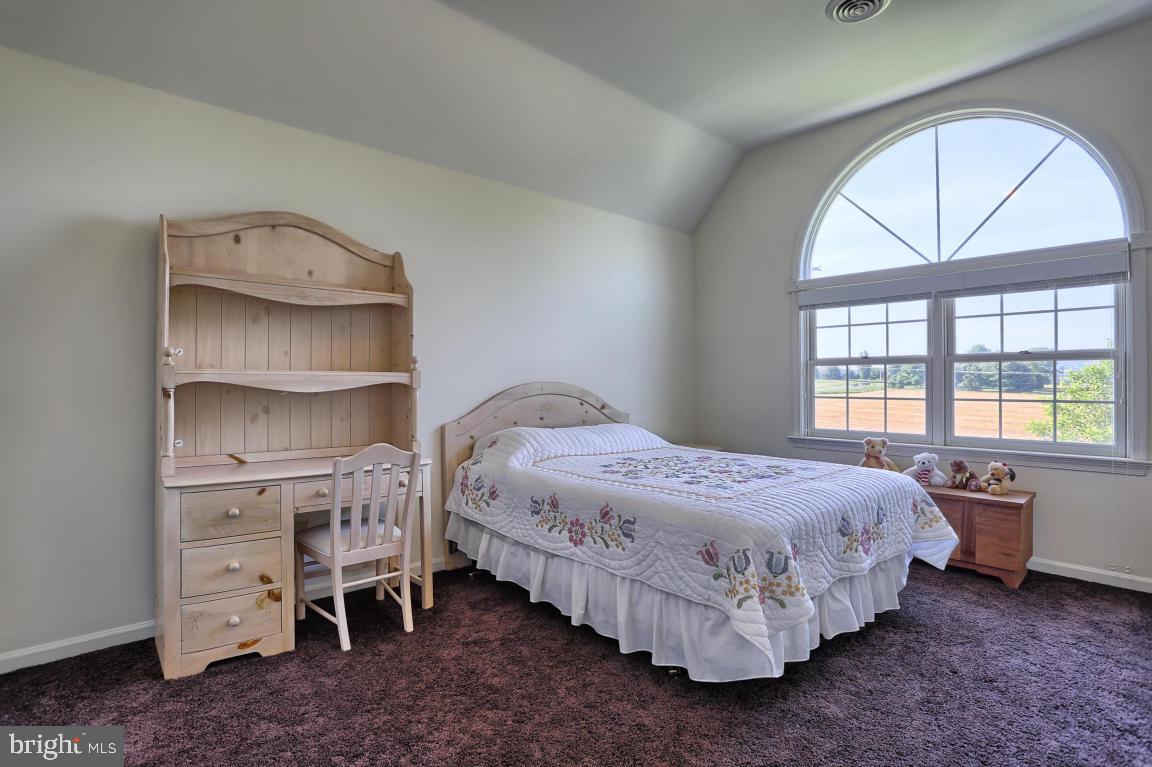 5 Royal Road Lebanon, PA 17042 - Photo 32 of 40 Gallery Image 32
