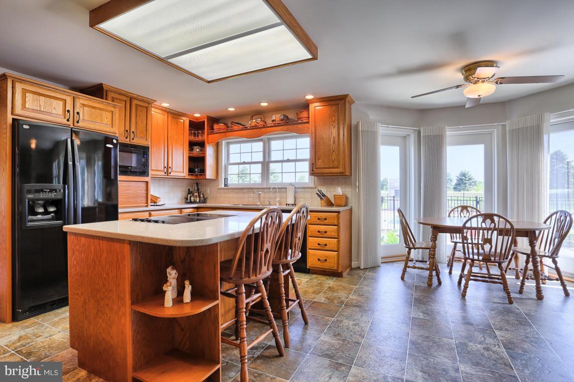 5 Royal Road Lebanon, PA 17042 - Photo 8 of 40 Gallery Image 8