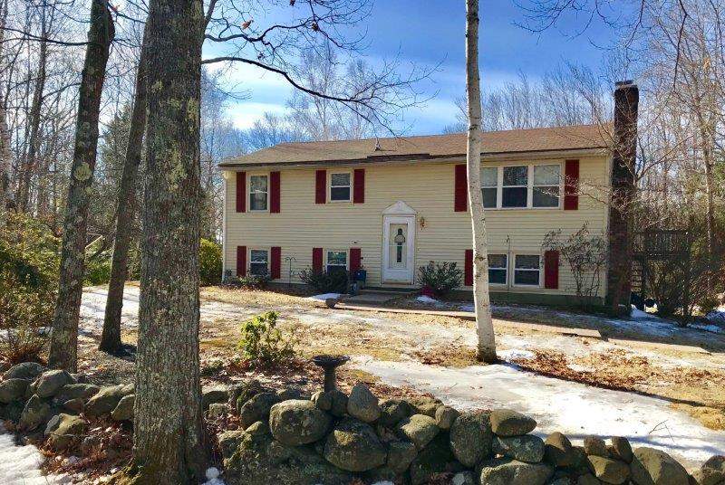 32 Tibbetts Road Barrington, NH 03825 - Photo 1 of 30
