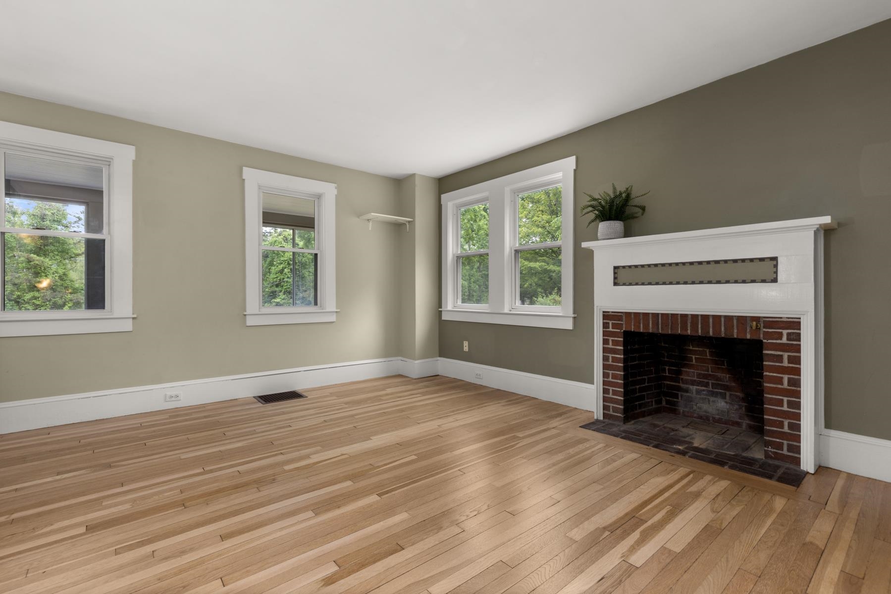 25 Sherburne Road Lee, NH 03861 - Photo 3 of 24 Gallery Image 3