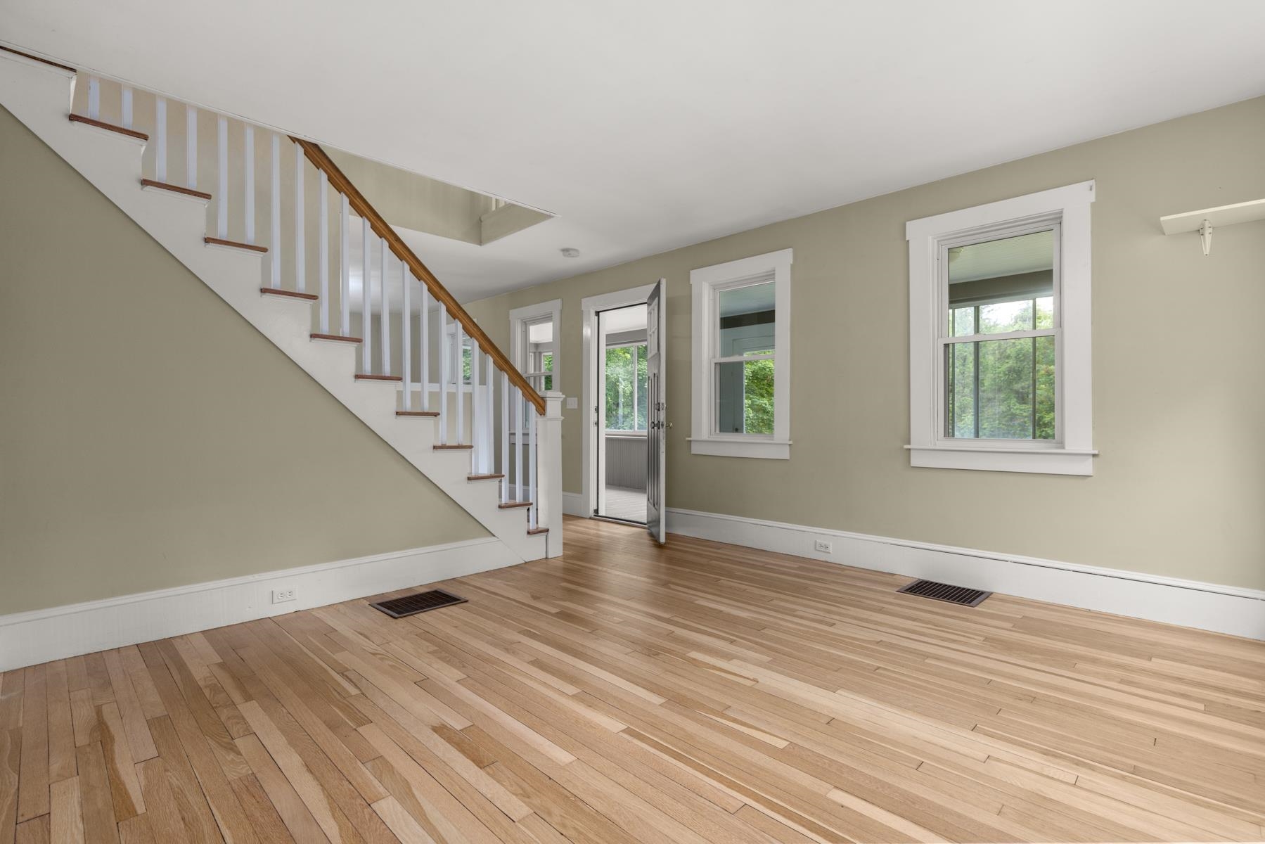 25 Sherburne Road Lee, NH 03861 - Photo 5 of 24 Gallery Image 5