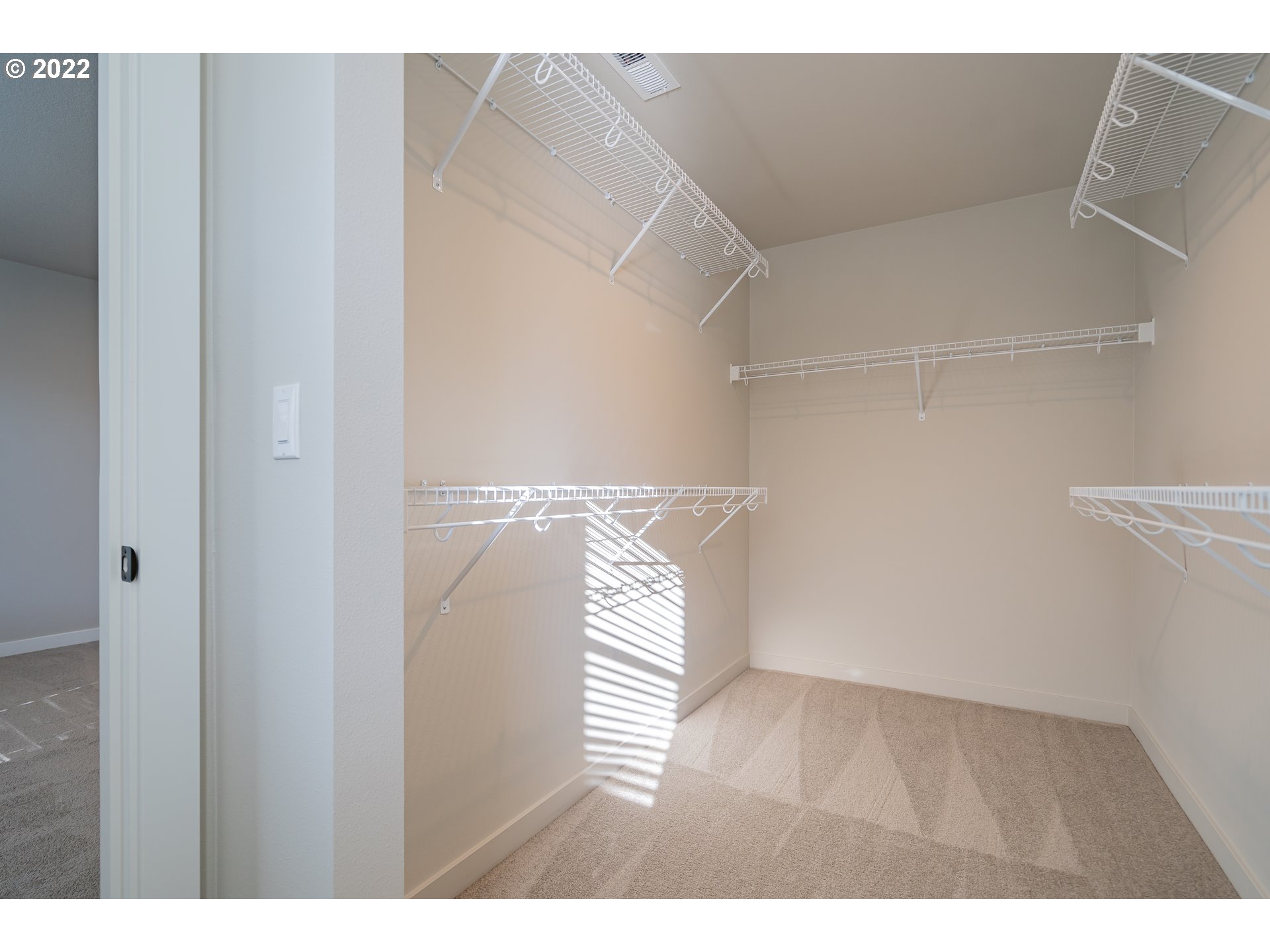 7225 South 13th Street Ridgefield, WA 98642 - Photo 14 of 30 a view of an empty room