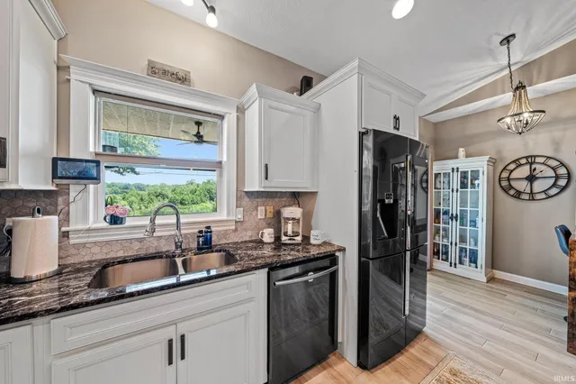 $699,900 | 506 North Beech Road, Osceola, IN 46561