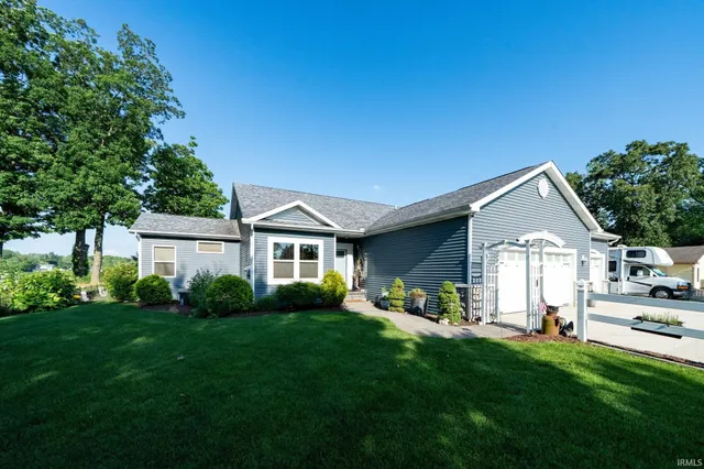 $699,900 | 506 North Beech Road, Osceola, IN 46561