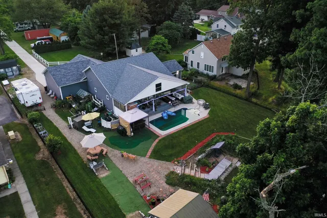 $699,900 | 506 North Beech Road, Osceola, IN 46561