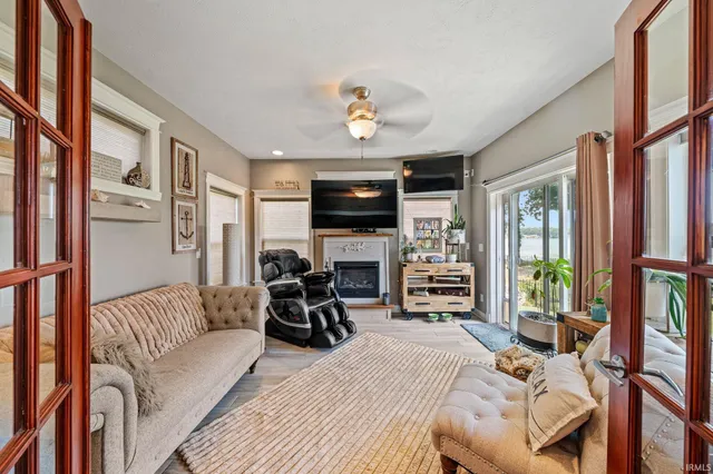 $699,900 | 506 North Beech Road, Osceola, IN 46561